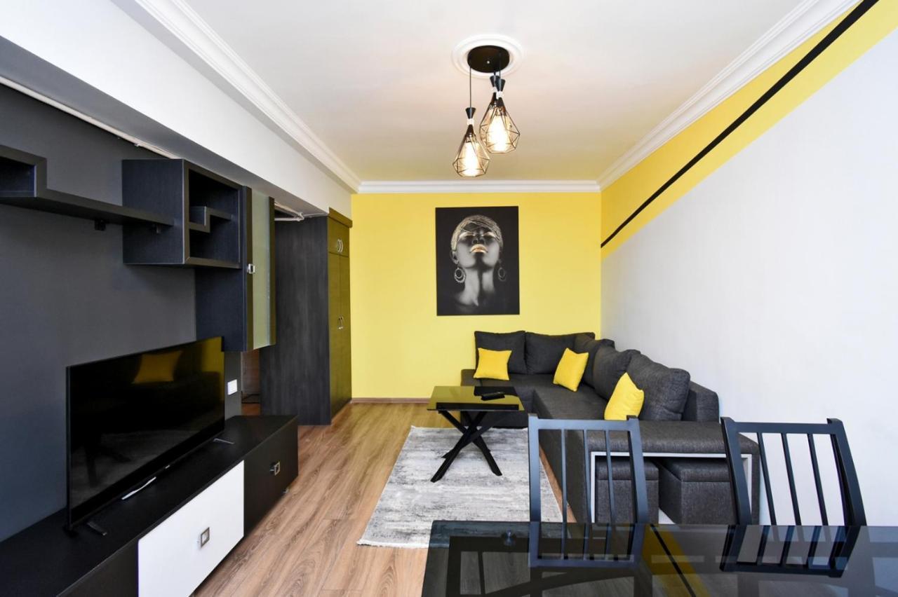 Positive Apartment In Center Of Yerevan City المظهر الخارجي الصورة